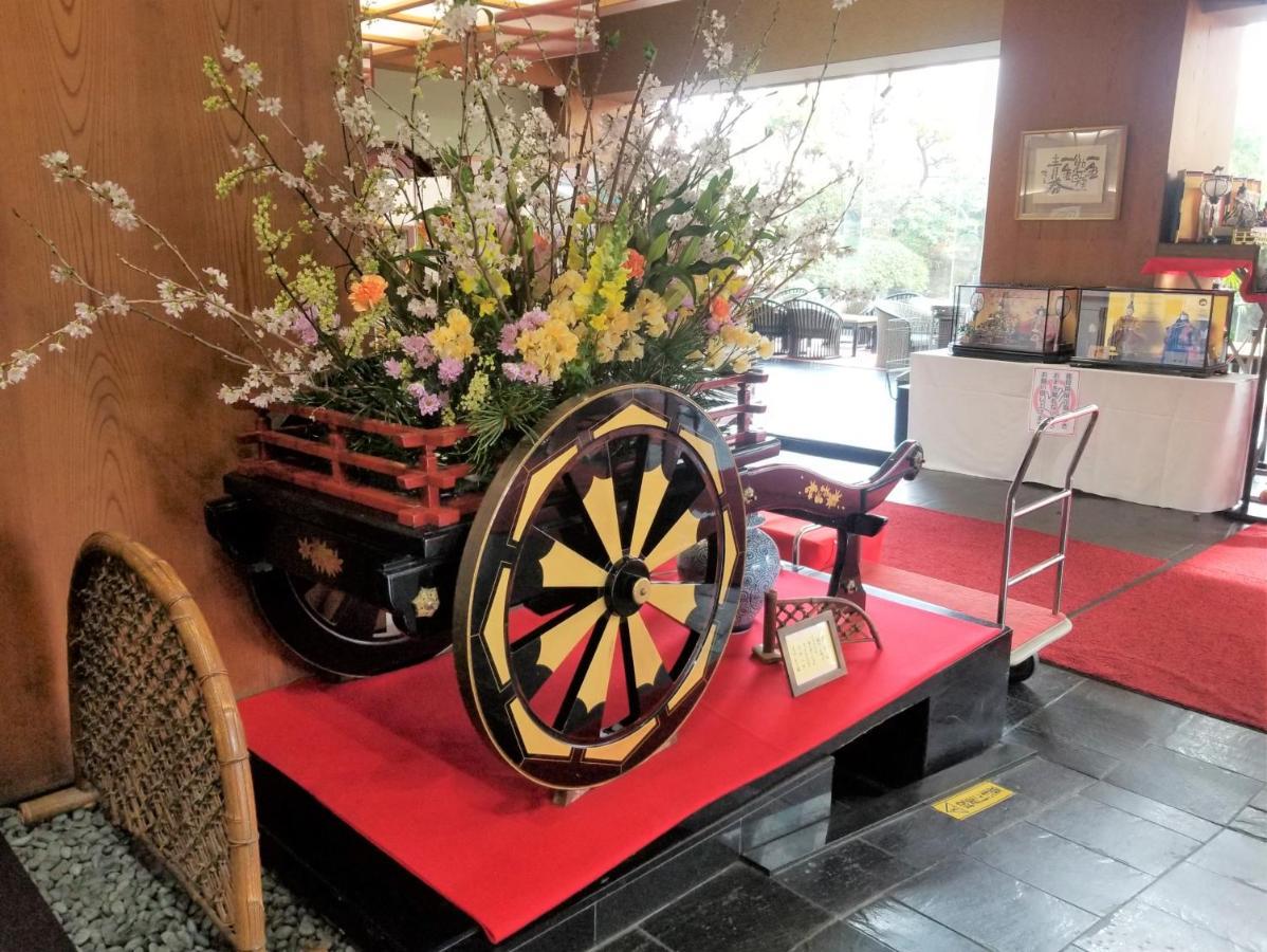 Hotel Hatta Fuefuki Kültér fotó